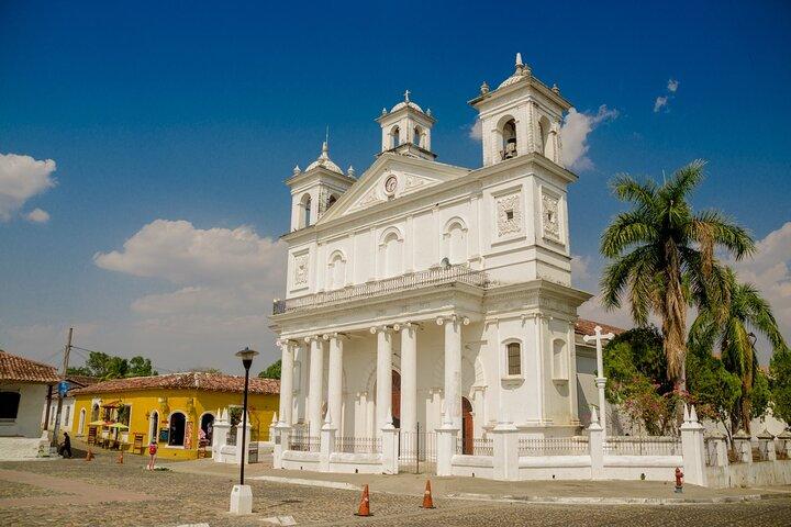 Full Day Private Tour to Suchitoto and Ilopango Lake