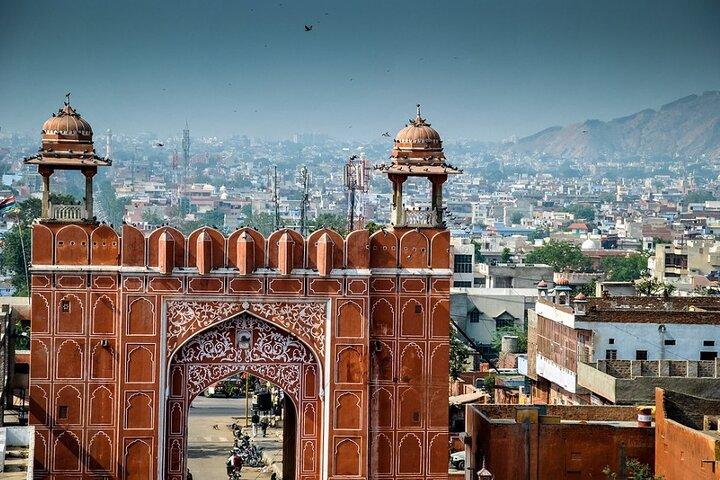 Tour di Jaipur Tuk-Tuk con tramonto al Tempio delle Scimmie
