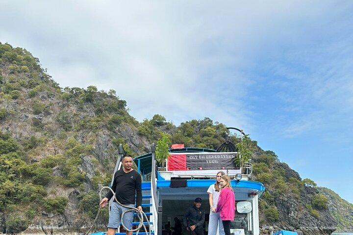 2-tägige private Tour in der Lan Ha Bay-Kreuzfahrt mit Cat Ba Expedition