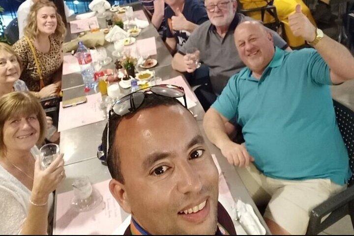 Tour e cena di degustazione di cibo marocchino