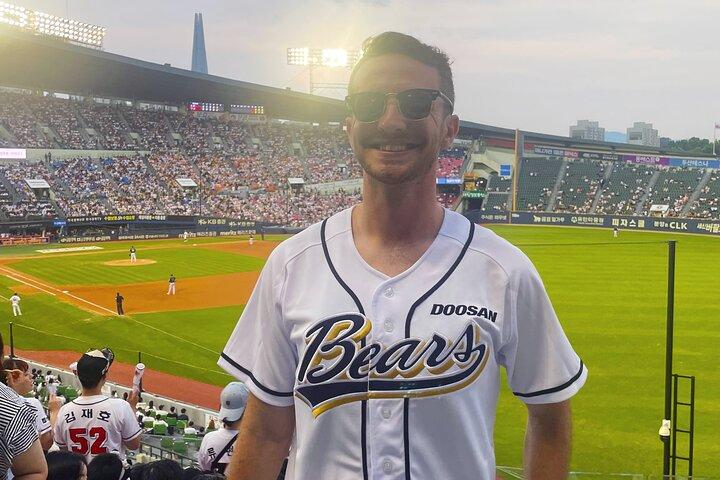 Seoul: Baseballspielticket mit Abendessen/Bier mit dem Gastgeber