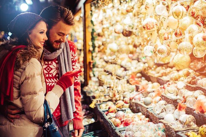 Private Vienna Historic Christmas Walking Tour com Glühwein