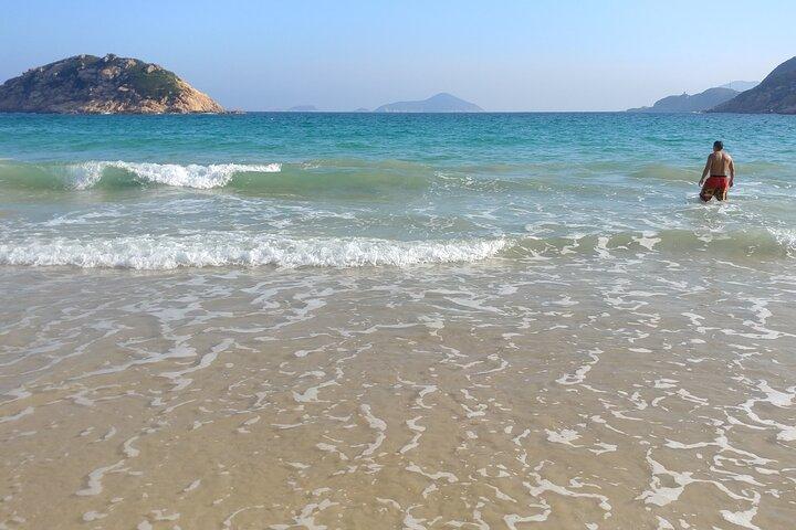 Hong Kong Half-Day Private Walking Tour with a Local Guide