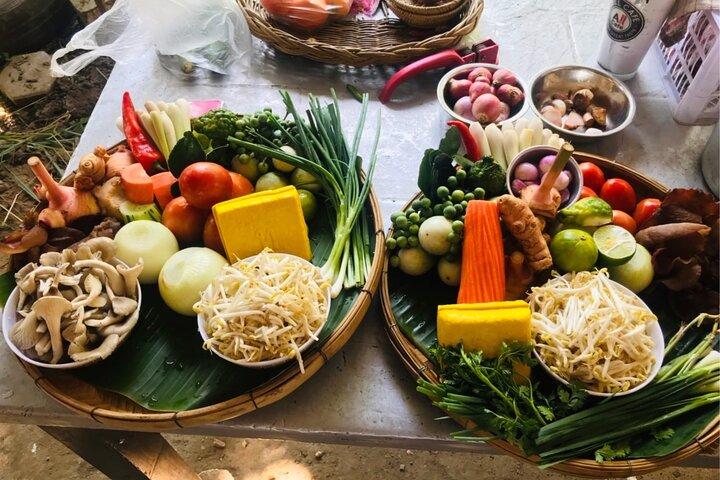 Clase de Cocina de Medio Día por Auténtica Cocina Tailandesa