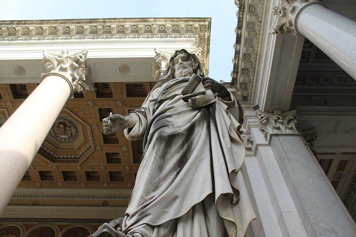 O melhor de Roma: Tour privado de carrinho de golfe de todo o dia + destaques do Vaticano