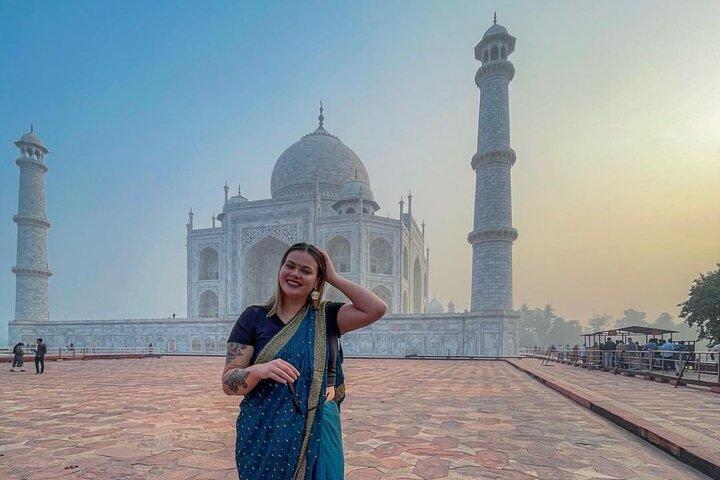 Taj Mahal Sunrise Private geführte Tour mit Highlights der Stadt Agra