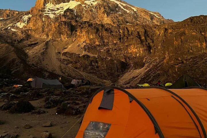 6 dagars Machame Route Kilimanjaro-klättringsvandring