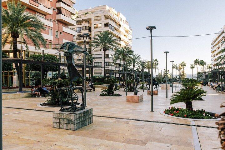 Marbella Old Town group tour with a True Local