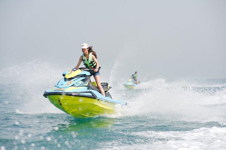 30 min de Jet Ski jusqu'au Burj Al Arab + Photos, Vidéos et Glaces gratuites