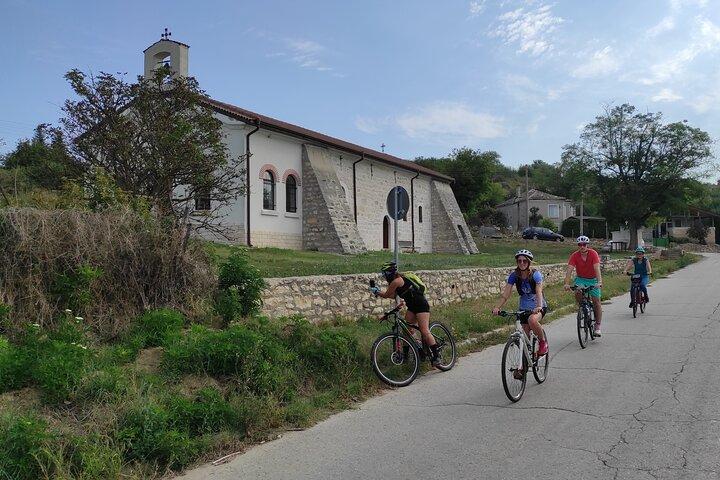 Bulgarien Cykling Day Tours - Land & Hav