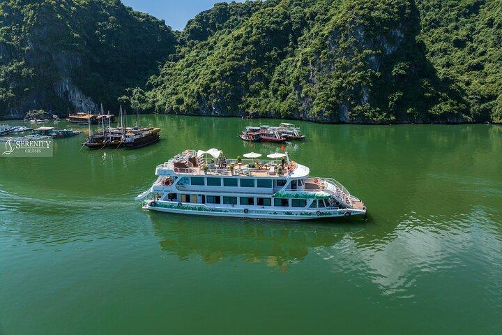 Lan Ha Bay Day Trip bestverkopende: kajakken, zwemmen, fietsen