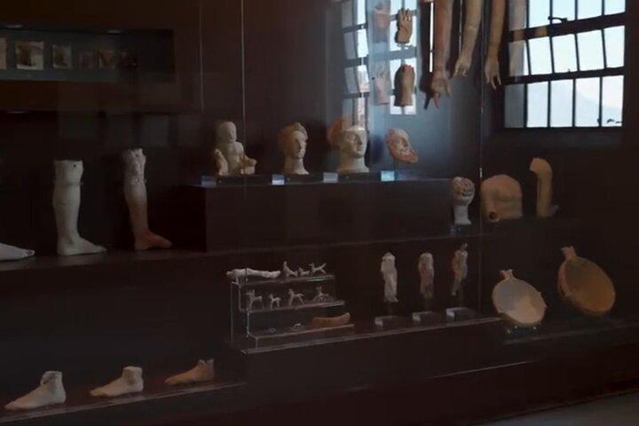 聖書の使徒パウロが古代コリントに足を踏み入れる。