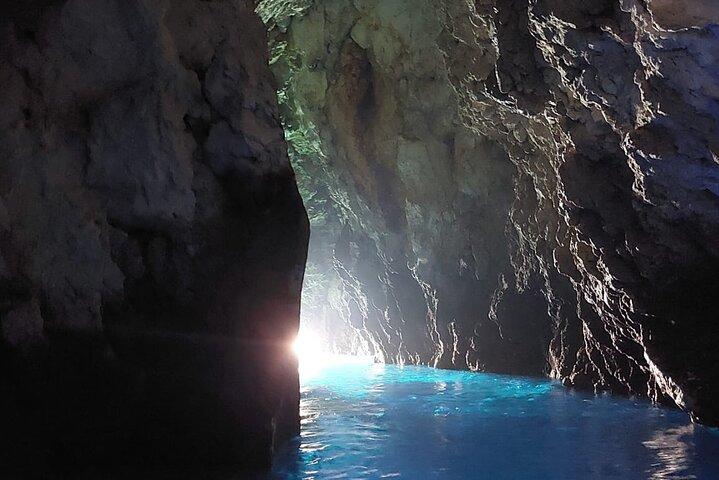 From Hvar: Unforgettable Tour to The Island Vis and Blue Cave