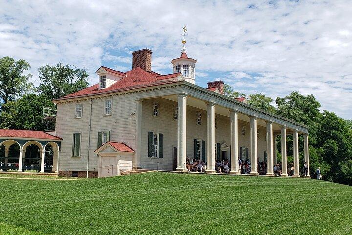 Tour privado por Mount Vernon para hasta 10 personas