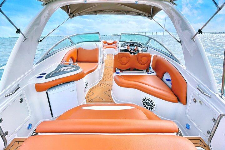 Private Bootstour mit Kapitän in Miami für bis zu 12 Passagiere