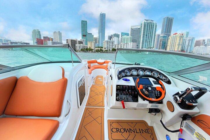 Private Captained Boat Tour i Miami for op til 12 passagerer