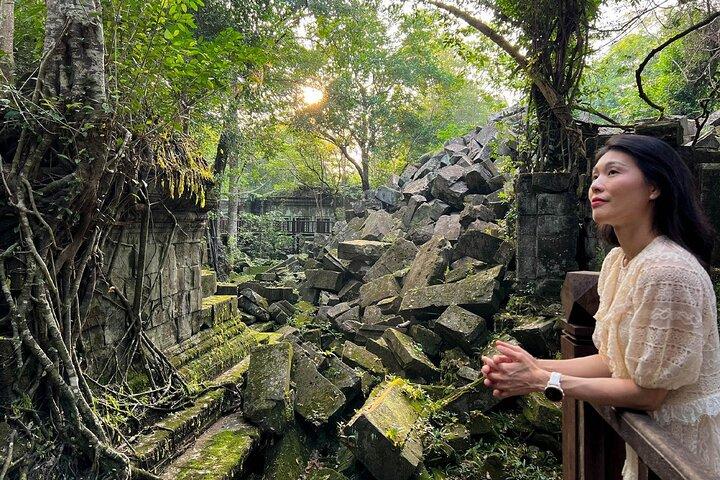シェムリアップのクレン山ベンメリアとトンレサップツアー
