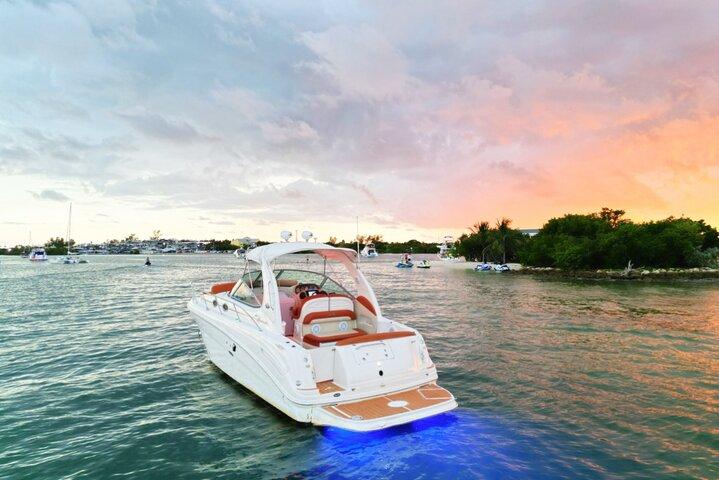 Private Miami Captained Yacht Rental : Sunset Options