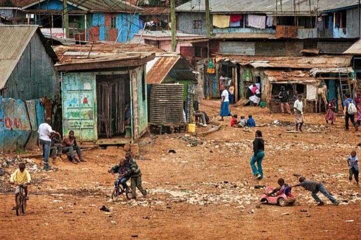 Half-Day Private Guided Tour to Kibera Slums in Nairobi