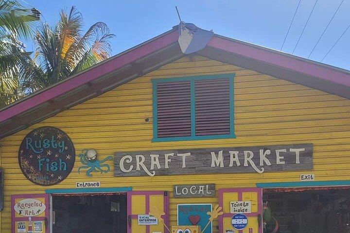 Roatan Sloths & Monkeys, Chocolate Factory plus Beach Break