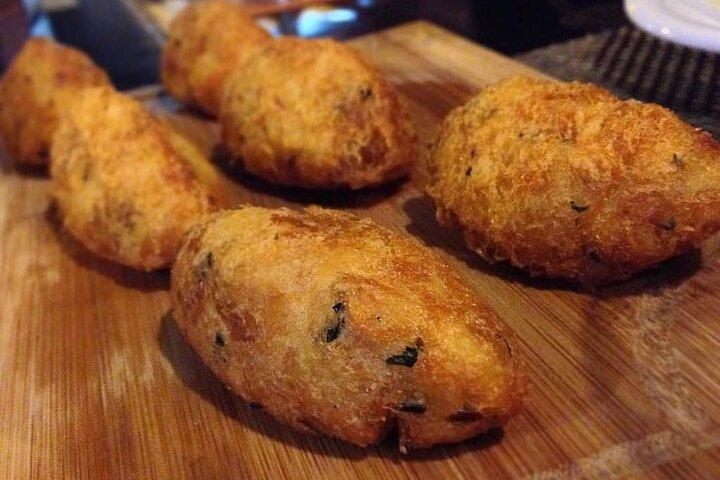 Privat madtur gastronomi i Lissabon med ti smagninger
