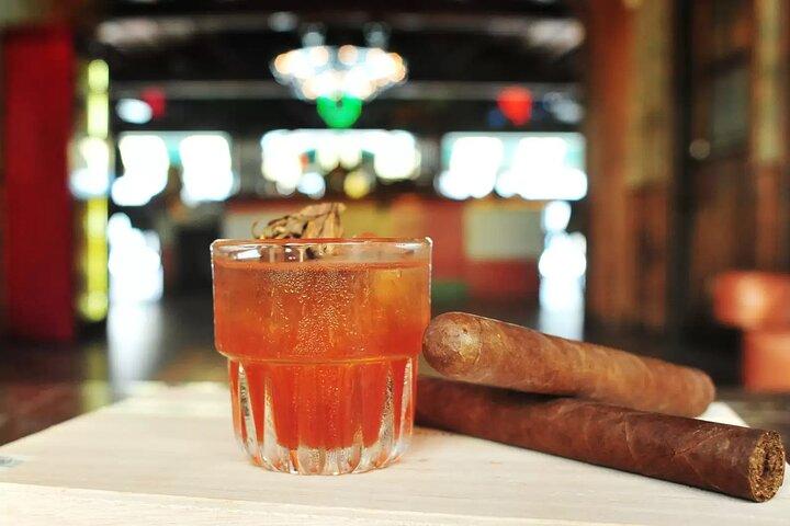 Rum- und Zigarrentour mit einem Experten in Little Havana
