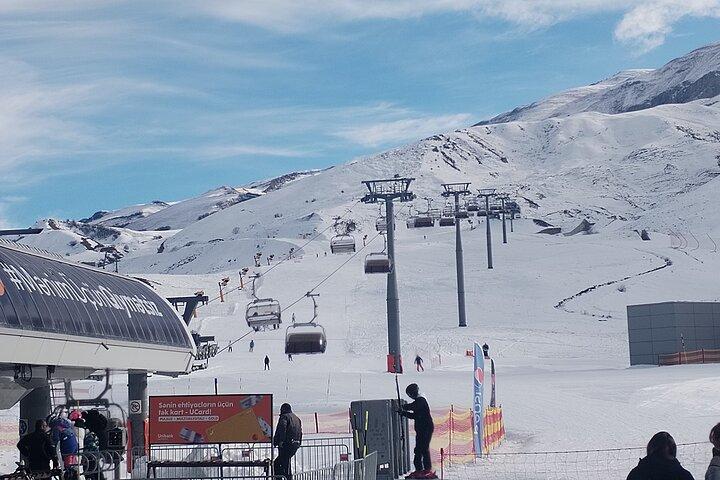 Eine private Tagestour zu Shahdag und Candy Cane Mountains