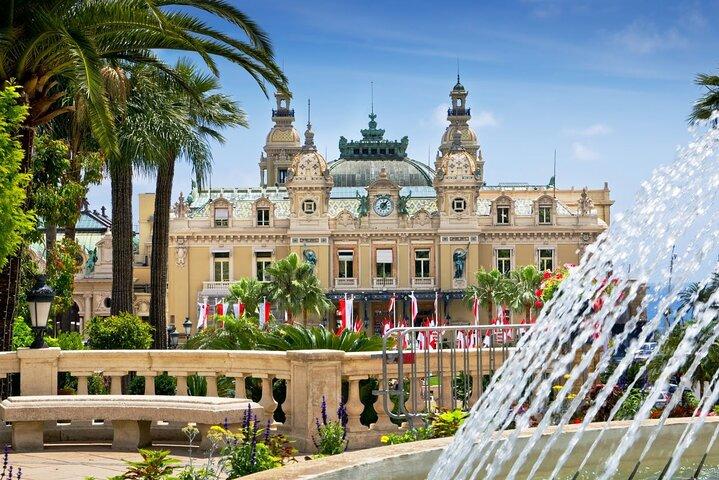 Visite partagée d'une demi-journée à Eze, Monaco et Monte Carlo