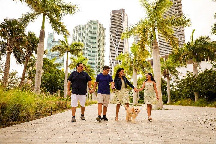 Joys of Miami : 歴史的な家族散策ツアー