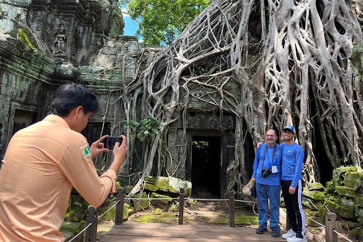 アンコールの3日間の発見：滝、水上村、バンテアイ・スレイ寺院