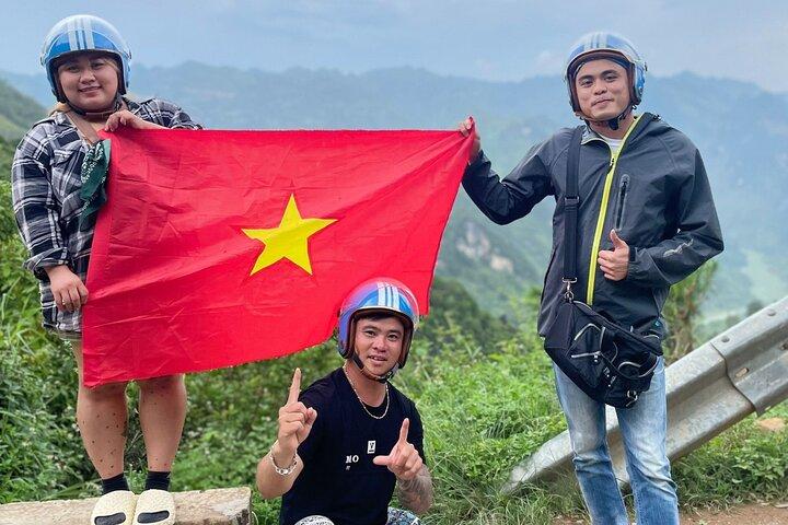 Ha Giang Loop 2-daagse privétour op motorfiets door bergen