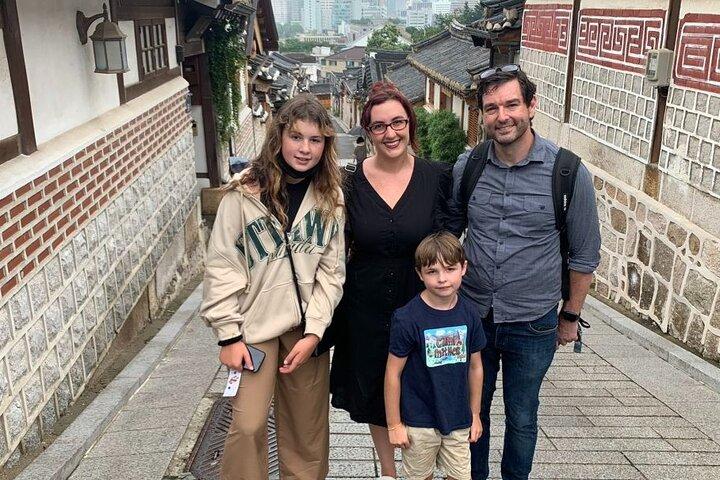 Seoul Like a Local : Esperienza privata e personalizzata (2 - 3 ore)