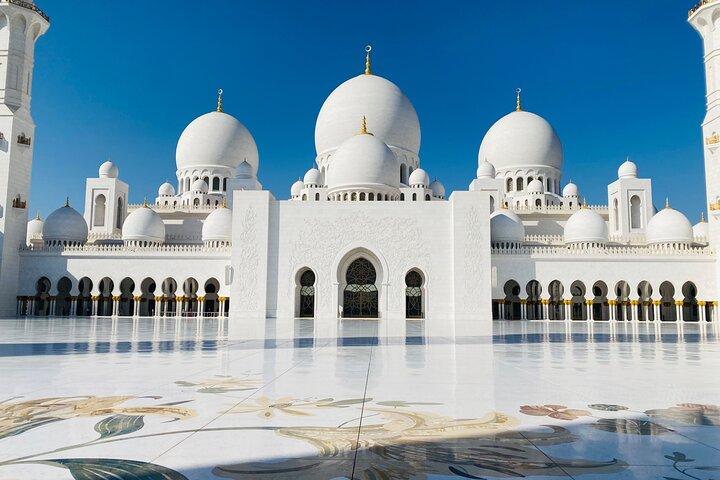 Privat - Halbtägige Stadtrundfahrt durch Abu Dhabi