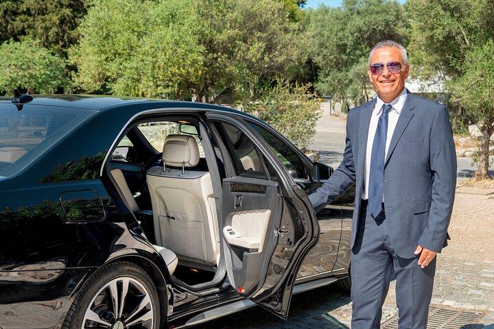 Tour privato di un giorno DELPHI PIÙ escursionismo, ciclismo o degustazione di olive
