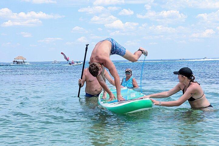 Private Captained Pontoon to Crab Island Wählen Sie 3, 4, 5 oder 6 Stunden