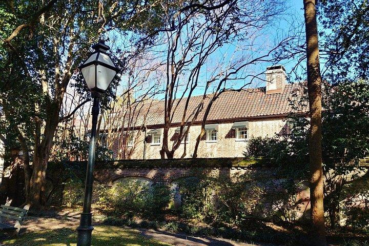 Phantoms of Charleston: un tour privato a piedi spettrale