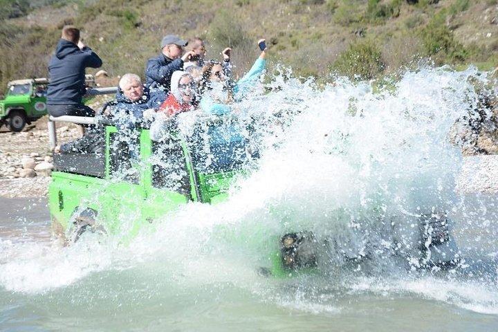 アンタルヤのジープ サファリ 1 日ツアー