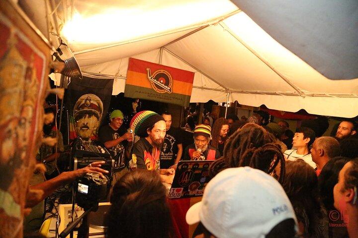 Domingos do Kingston Dub Club