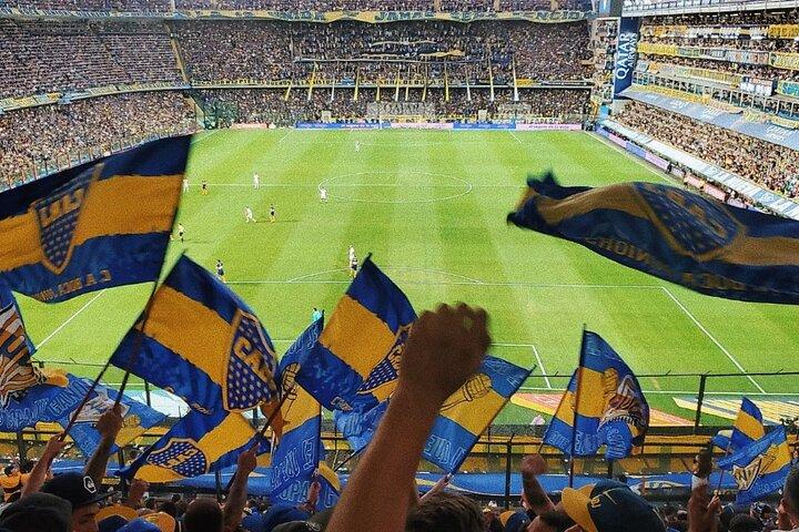 ボカ ジュニアーズ、ラ ボンボネーラでの試合のチケット