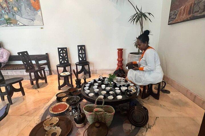 Best of Addis Ababa : コーヒーセレモニー＆ルーシー＆本格ツアー