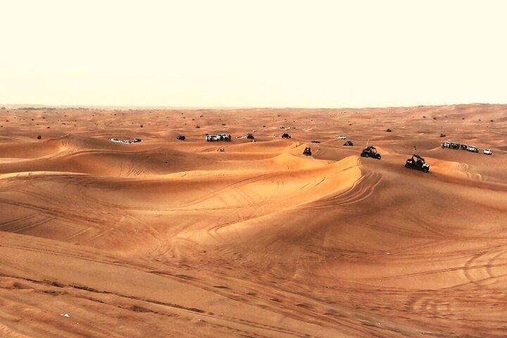 Campo beduino nel deserto di Abu Dhabi - Campeggio nel deserto ad Abu Dhabi