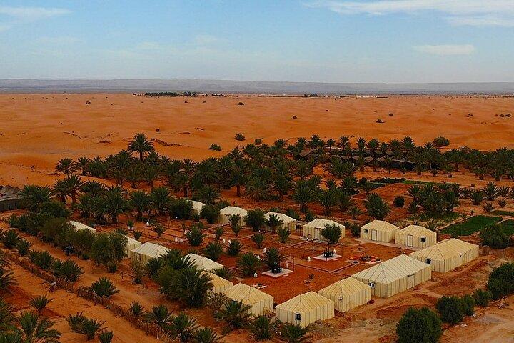 From Fez: 2-Day Desert Tour with Return to Fez or Marrakech