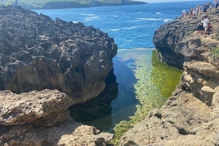 Visita guiada privada de un día a los legendarios lugares panorámicos de Nusa Penida