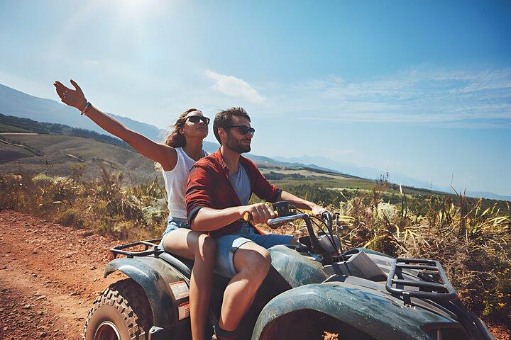 Safari ATV Quad Bike, cena beduina y espectáculo - Sharm El Sheikh