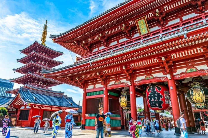 Tokyo: Asakusa Walking Tour -Sumida River to Senso-ji Temple