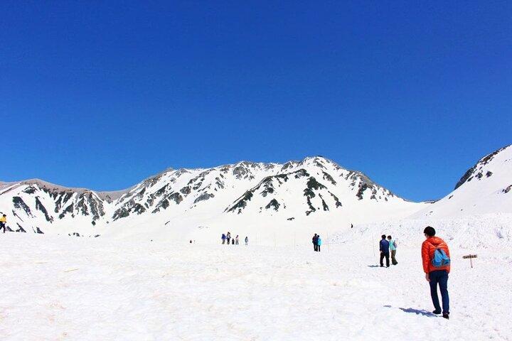 Excursion d'une journée au départ de Kanazawa OU Toyama: Mur de neige et vallée mystérieuse