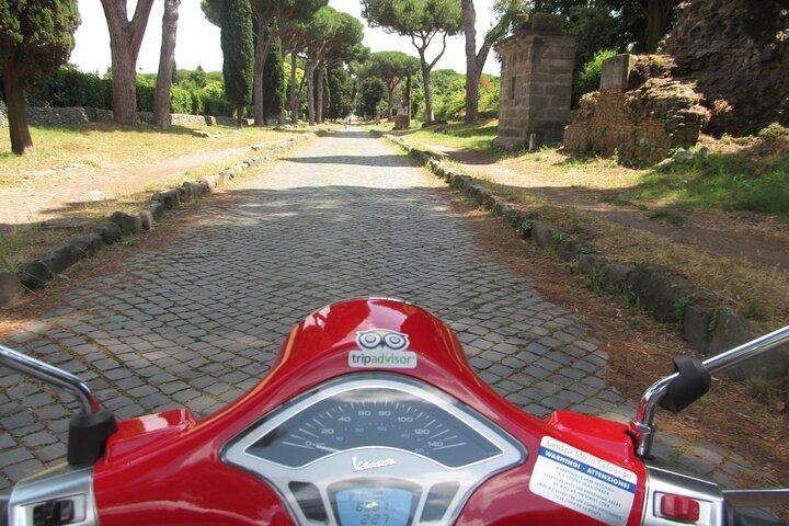 Rome Vespa Primavera 125 cc Location - 72 heures de location