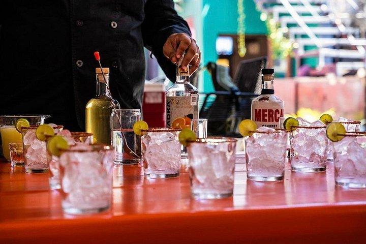 Cabo San Lucas Cooking & Dancing Class with Mixology