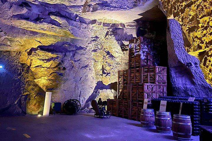 DeLuxe Veuve Clicquot Ruinartシャンパンセラー＆テイスティング旅行