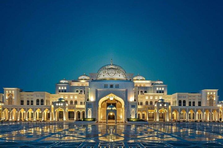 Abu Dhabi Golden Hour Gems Qasr Al Watan and Mosque Sunset Tour